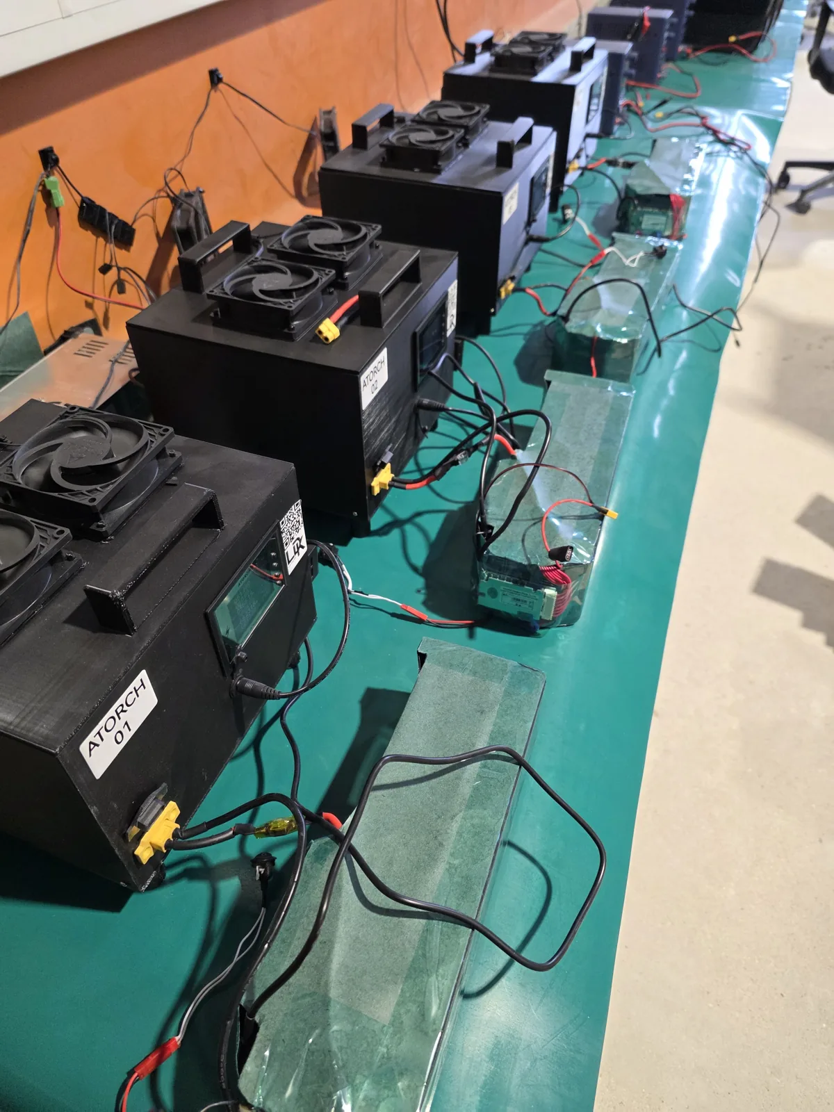 Lithium-ion cells and LDK training equipment
