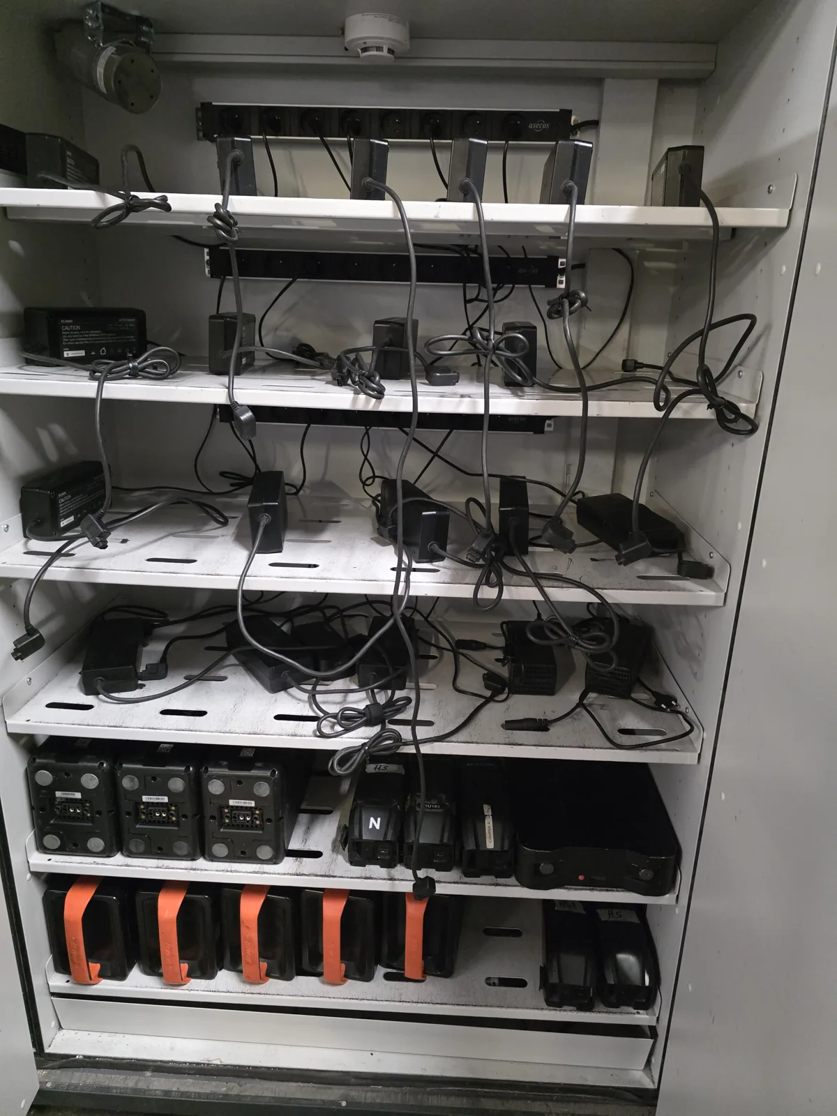 Auditer vos pratiques batteries avant que le risque ne devienne incident.